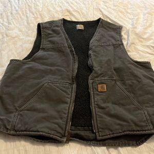 Carhartt insulated vest XL